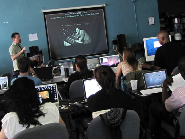 Lecture: History of Live Visuals